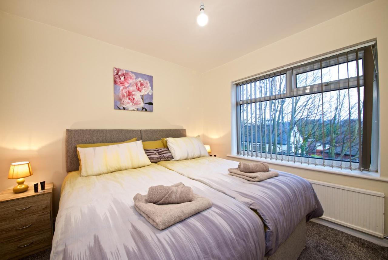 Holiday home Beautiful Cozy With Free Parking Manchester